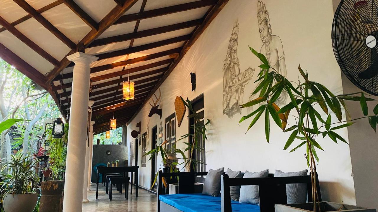 The Courtyard Villa Sigiriya Esterno foto