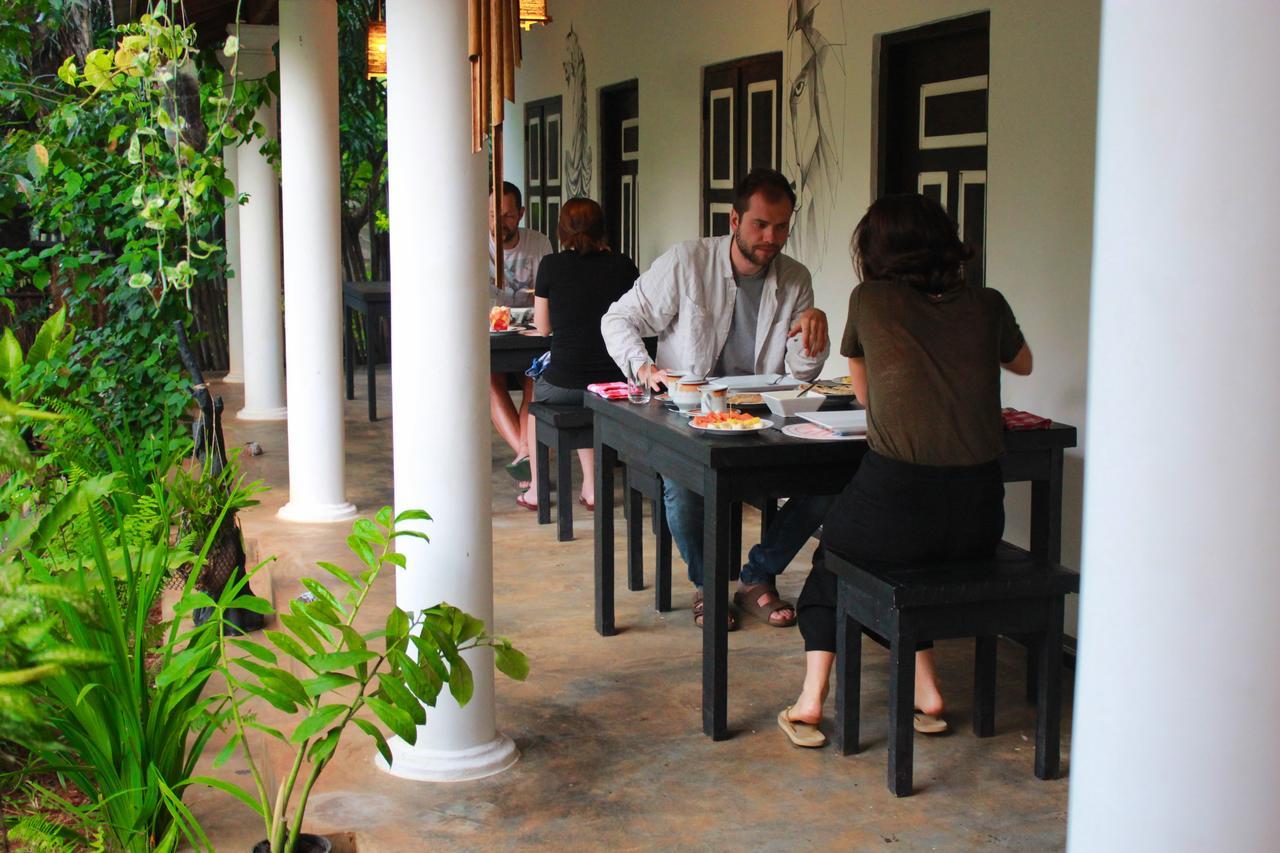 The Courtyard Villa Sigiriya Esterno foto